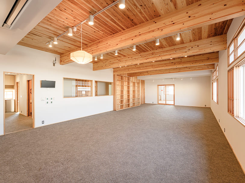 施工管理力と技術基盤を活かした中規模木造建築